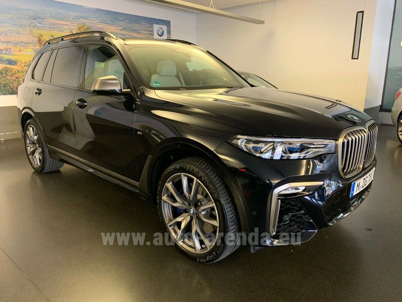 Buy BMW X7 M50d in Portugal