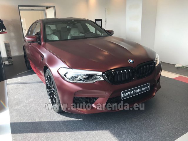 Rental BMW M5 Performance Edition in Lisbon Portela airport