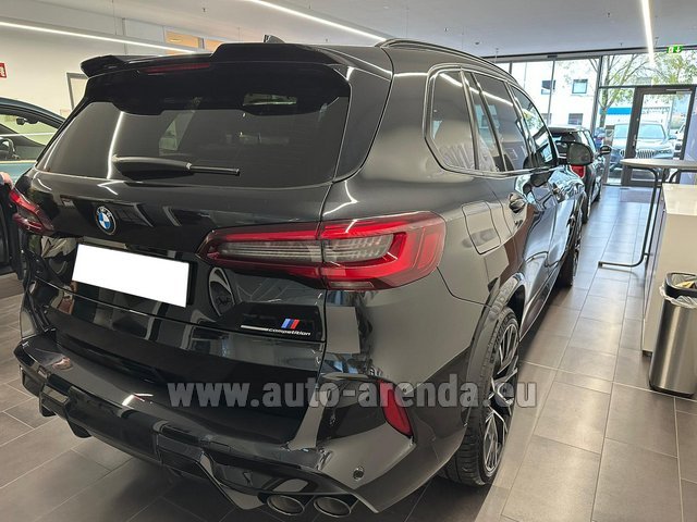 Rental BMW X5 M Competition (2023) in Portugal