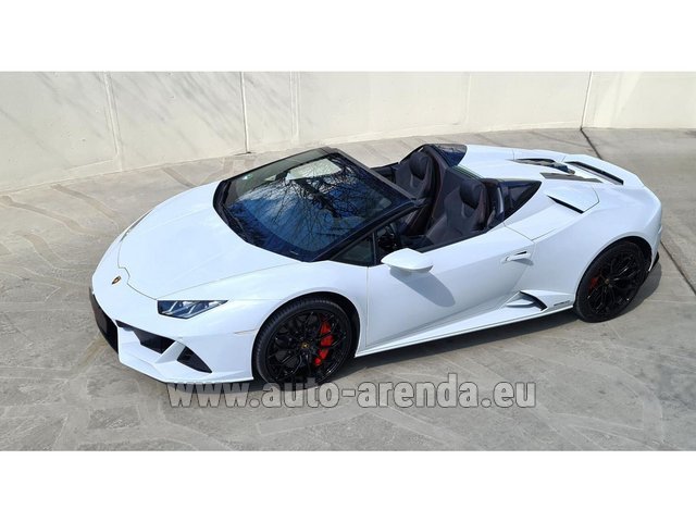 Rental Lamborghini Huracan EVO Spyder White in Madeira