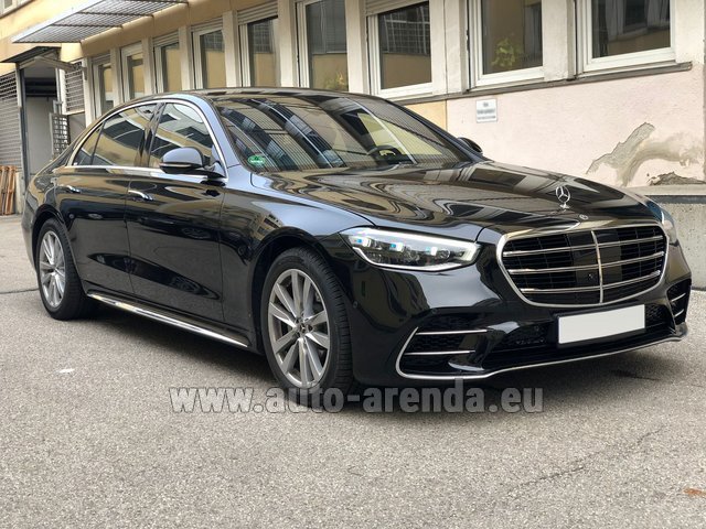 Rental Mercedes-Benz S-Class S580 Long 4MATIC AMG equipment W223 in Porto