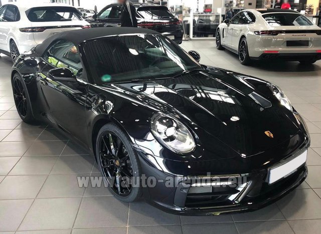 Rental Porsche 911 Carrera 4S Cabriolet (black) in Vilamoura