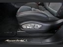 Rent-a-car Porsche Macan Turbo Performance Package LED Sportabgas in Vilamoura, photo 7
