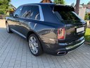 Rent-a-car Rolls-Royce Cullinan Black in Porto, photo 4