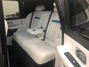 Rent-a-car Rolls-Royce Cullinan Black in Porto, photo 7