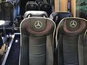 Mercedes-Benz Sprinter (18 пассажиров) для трансферов из аэропортов и городов в Португалии и Европе.